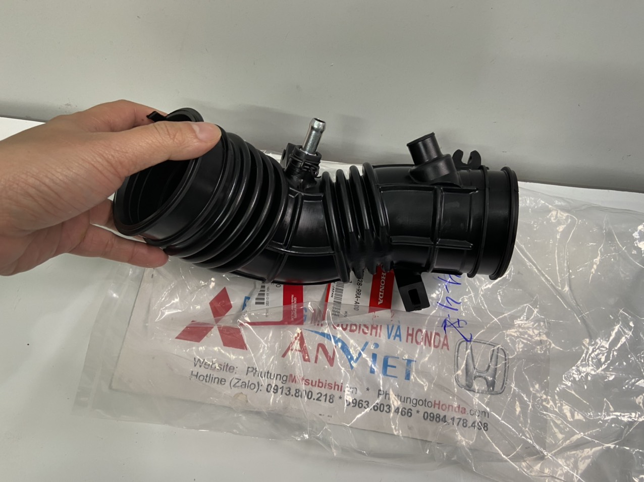 Cổ hút gió xe Honda CIVIC 2011 